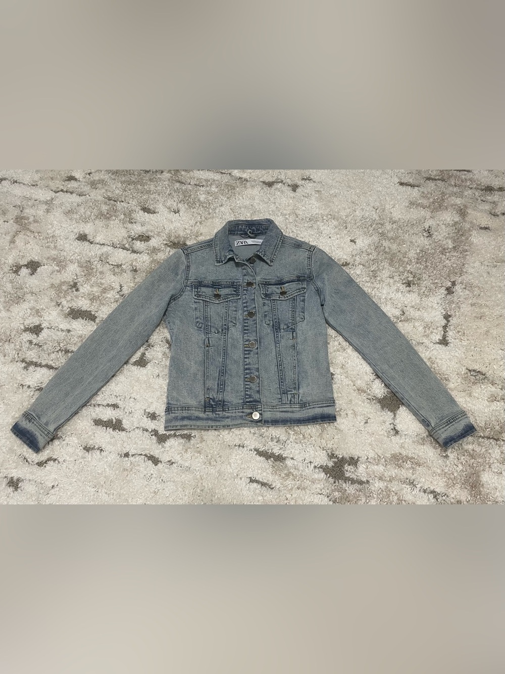 Zara Denim Jacket, Size XS. NWOT!